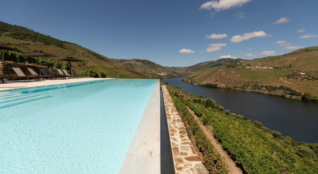Quinta de São Luiz Pool
