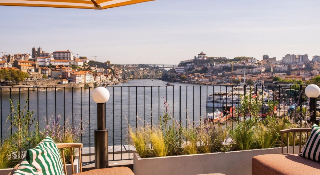  The Rebello Bello Rooftop Porto Hotel
